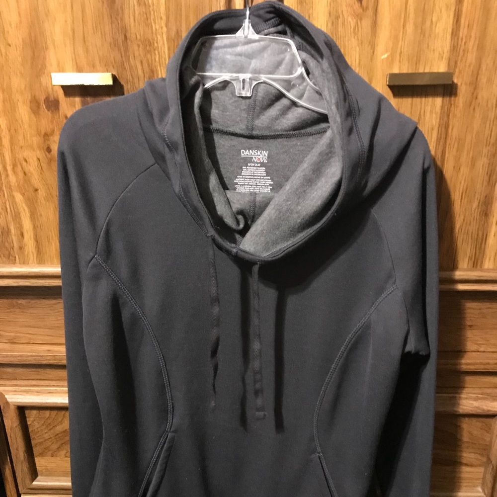 Women’s Size SM (4/6) Hoodie